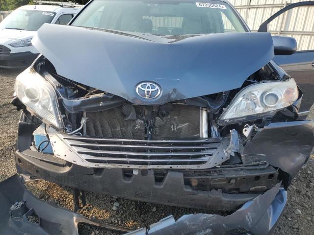 Photo 11 VIN: 5TDYZ3DC5HS831694 - TOYOTA SIENNA XLE 