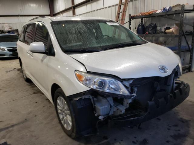 Photo 3 VIN: 5TDYZ3DC5HS835373 - TOYOTA SIENNA XLE 