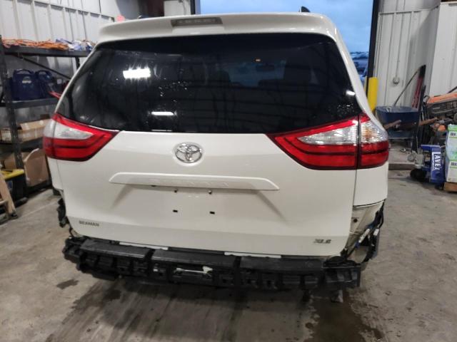 Photo 5 VIN: 5TDYZ3DC5HS835373 - TOYOTA SIENNA XLE 