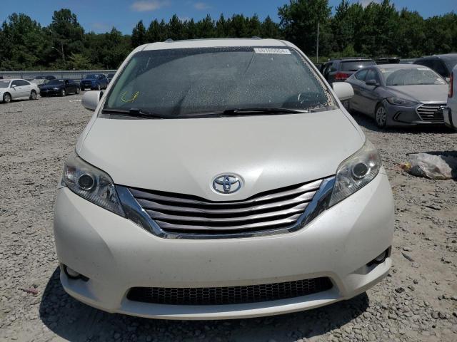 Photo 4 VIN: 5TDYZ3DC5HS880863 - TOYOTA SIENNA XLE 