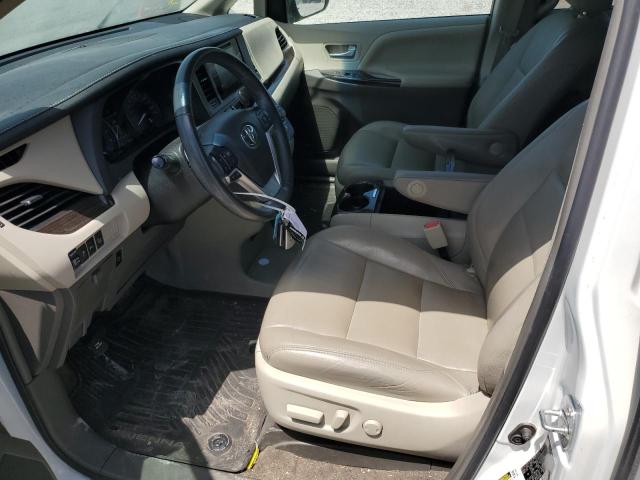 Photo 6 VIN: 5TDYZ3DC5HS880863 - TOYOTA SIENNA XLE 