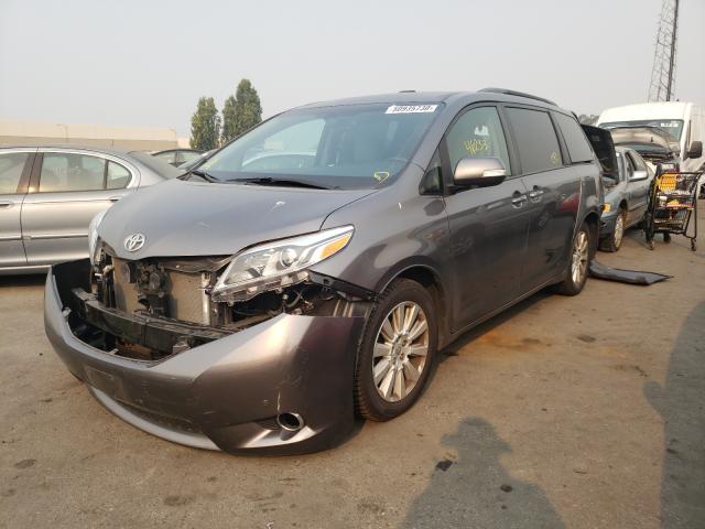 Photo 1 VIN: 5TDYZ3DC5HS885433 - TOYOTA SIENNA XLE 