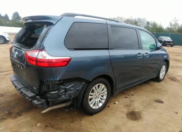 Photo 3 VIN: 5TDYZ3DC5HS886243 - TOYOTA SIENNA 