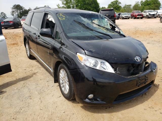 Photo 0 VIN: 5TDYZ3DC5HS893208 - TOYOTA SIENNA XLE 