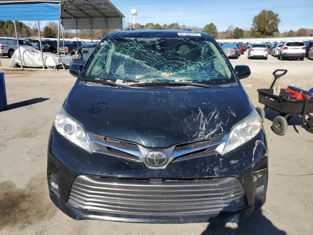 Photo 4 VIN: 5TDYZ3DC5JS919327 - TOYOTA SIENNA XLE 