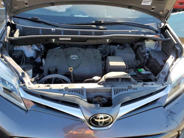 Photo 10 VIN: 5TDYZ3DC5JS931168 - TOYOTA SIENNA XLE 