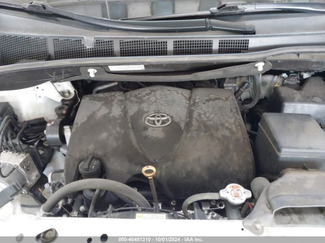 Photo 9 VIN: 5TDYZ3DC5JS961402 - TOYOTA SIENNA 