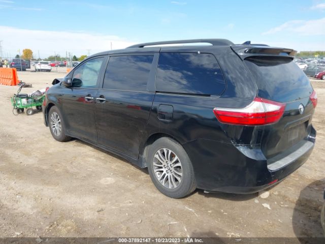 Photo 2 VIN: 5TDYZ3DC5K5018282 - TOYOTA SIENNA 