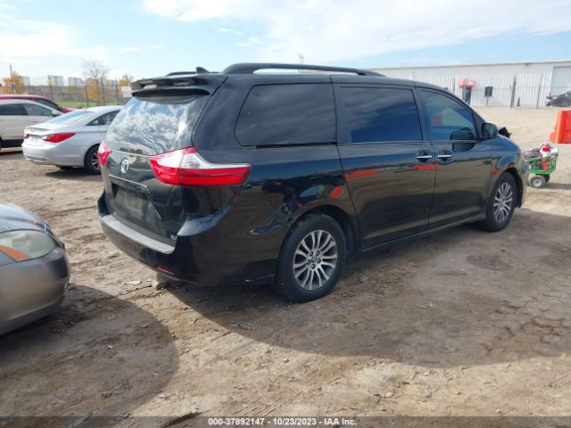 Photo 3 VIN: 5TDYZ3DC5K5018282 - TOYOTA SIENNA 