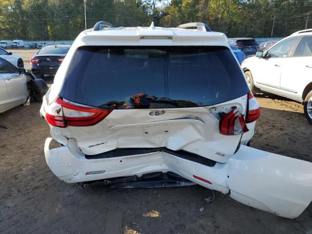 Photo 5 VIN: 5TDYZ3DC5KS979965 - TOYOTA SIENNA XLE 