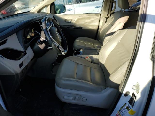 Photo 6 VIN: 5TDYZ3DC5KS979965 - TOYOTA SIENNA XLE 