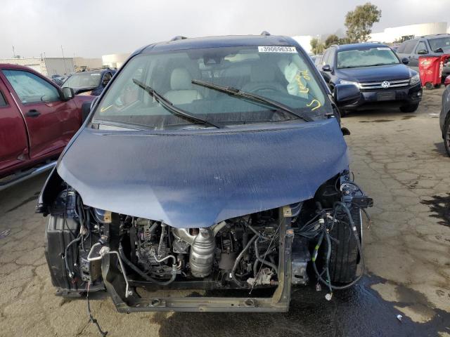 Photo 4 VIN: 5TDYZ3DC5LS045743 - TOYOTA SIENNA XLE 