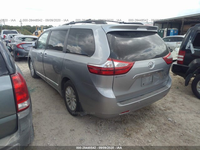 Photo 2 VIN: 5TDYZ3DC6HS784675 - TOYOTA SIENNA 