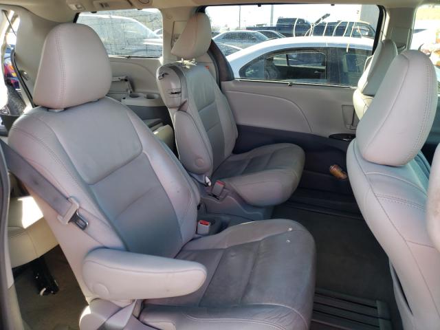 Photo 5 VIN: 5TDYZ3DC6HS807811 - TOYOTA SIENNA XLE 