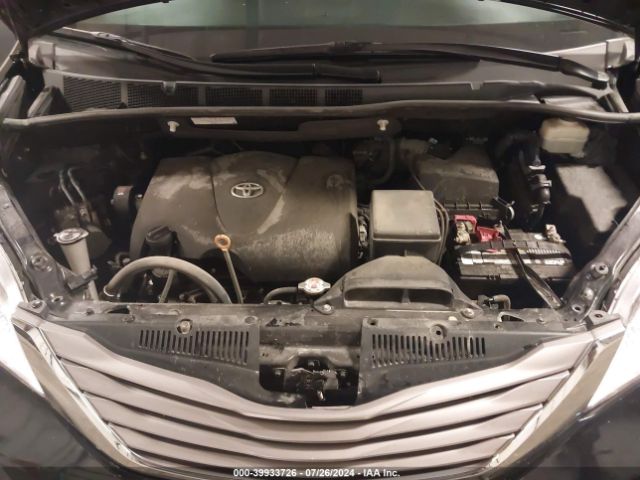 Photo 9 VIN: 5TDYZ3DC6HS812619 - TOYOTA SIENNA 