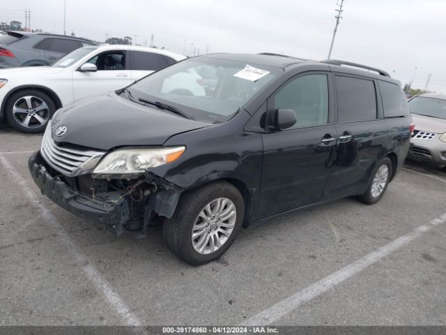 Photo 1 VIN: 5TDYZ3DC6HS827721 - TOYOTA SIENNA 