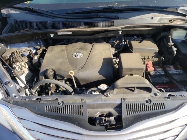 Photo 6 VIN: 5TDYZ3DC6HS829758 - TOYOTA SIENNA XLE 