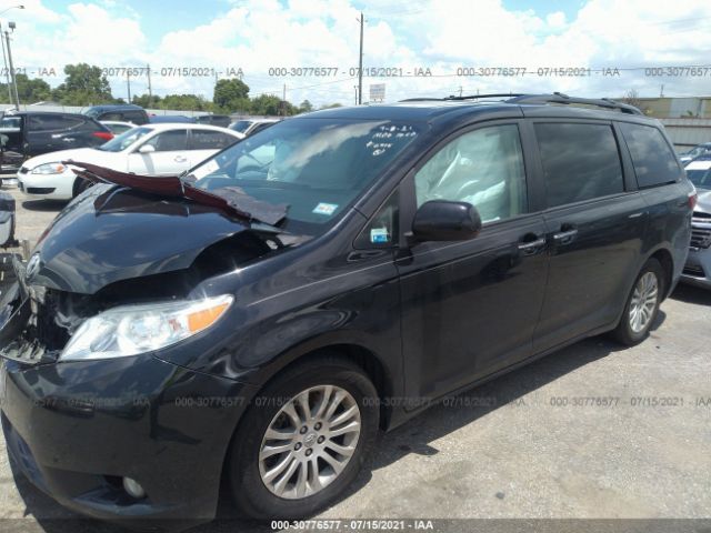 Photo 1 VIN: 5TDYZ3DC6HS836418 - TOYOTA SIENNA 