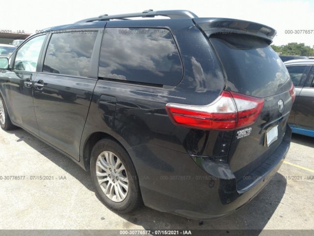 Photo 2 VIN: 5TDYZ3DC6HS836418 - TOYOTA SIENNA 