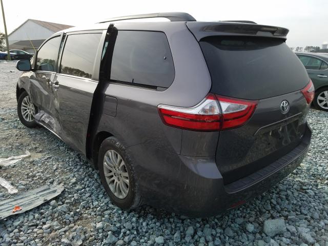 Photo 2 VIN: 5TDYZ3DC6HS854594 - TOYOTA SIENNA XLE 