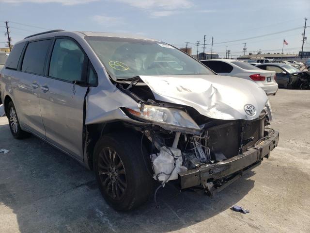 Photo 8 VIN: 5TDYZ3DC6HS872075 - TOYOTA SIENNA XLE 