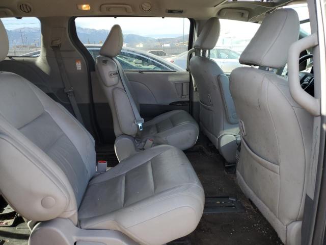 Photo 10 VIN: 5TDYZ3DC6JS913391 - TOYOTA SIENNA XLE 