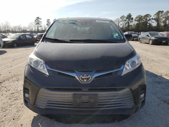 Photo 4 VIN: 5TDYZ3DC6JS928621 - TOYOTA SIENNA XLE 