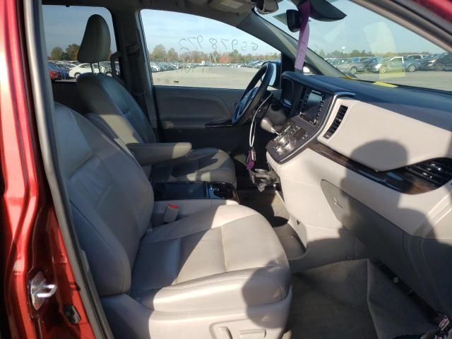 Photo 4 VIN: 5TDYZ3DC6JS932989 - TOYOTA SIENNA XLE 