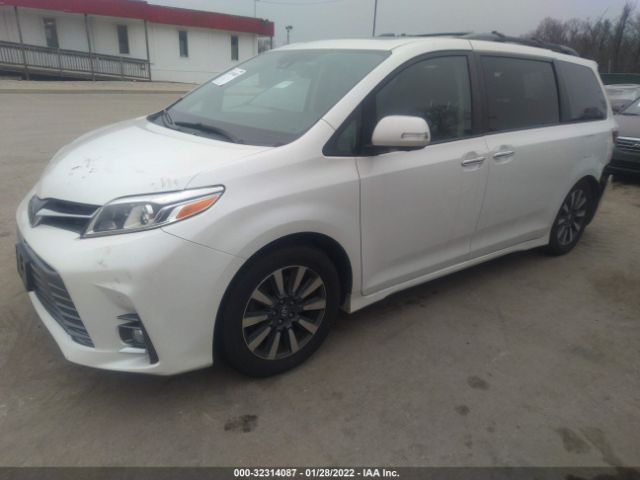 Photo 1 VIN: 5TDYZ3DC6JS937464 - TOYOTA SIENNA 