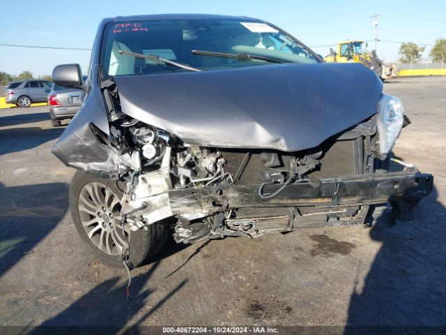 Photo 5 VIN: 5TDYZ3DC6JS940168 - TOYOTA SIENNA 