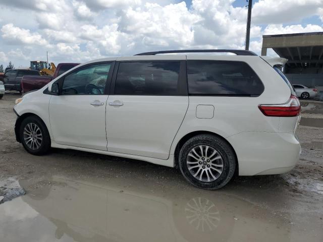 Photo 1 VIN: 5TDYZ3DC6JS959593 - TOYOTA SIENNA XLE 