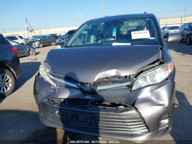 Photo 5 VIN: 5TDYZ3DC6JS965880 - TOYOTA SIENNA 