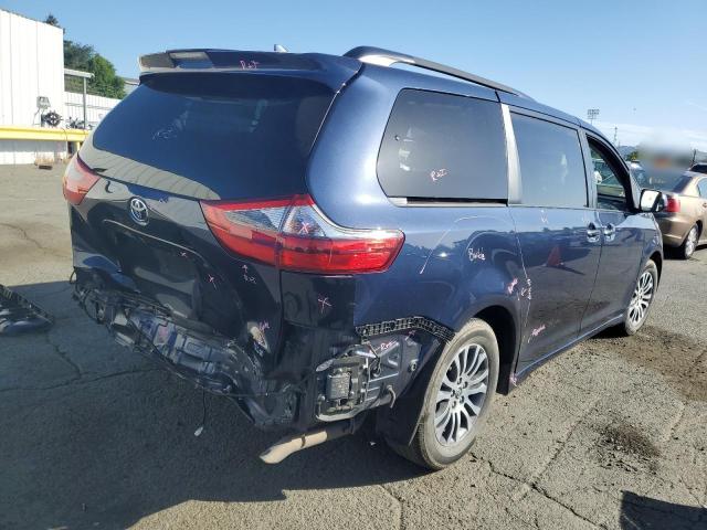 Photo 2 VIN: 5TDYZ3DC6LS028630 - TOYOTA SIENNA XLE 