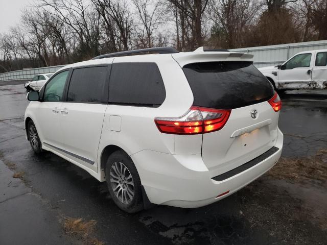 Photo 2 VIN: 5TDYZ3DC6LS030412 - TOYOTA SIENNA XLE 