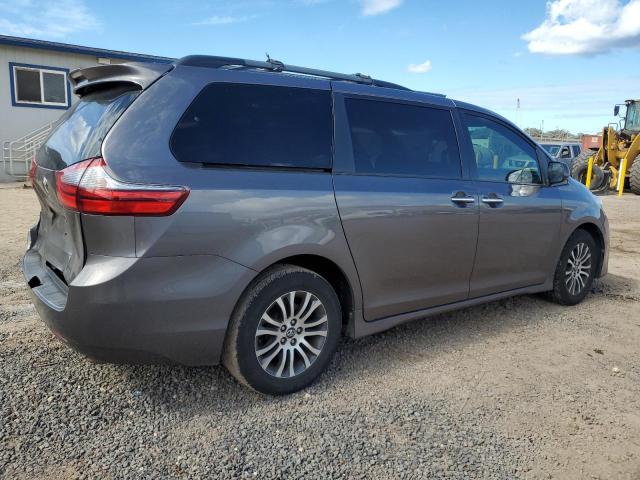 Photo 2 VIN: 5TDYZ3DC6LS035304 - TOYOTA SIENNA XLE 