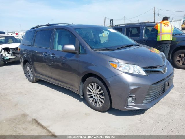 Photo 0 VIN: 5TDYZ3DC6LS038266 - TOYOTA SIENNA 