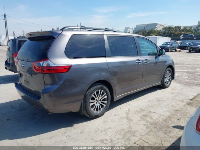 Photo 3 VIN: 5TDYZ3DC6LS038266 - TOYOTA SIENNA 