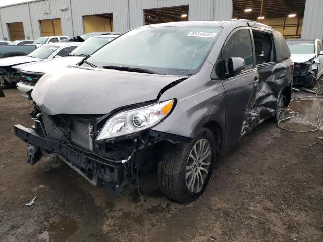 Photo 1 VIN: 5TDYZ3DC6LS052443 - TOYOTA SIENNA XLE 