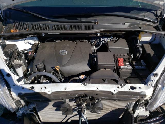 Photo 6 VIN: 5TDYZ3DC6LS057383 - TOYOTA SIENNA XLE 