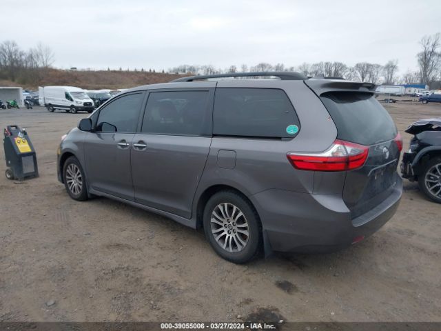 Photo 2 VIN: 5TDYZ3DC6LS060459 - TOYOTA SIENNA 