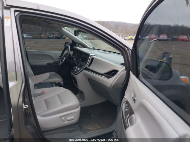 Photo 4 VIN: 5TDYZ3DC6LS060459 - TOYOTA SIENNA 