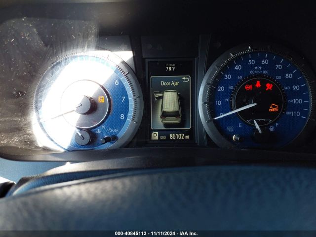 Photo 6 VIN: 5TDYZ3DC7HS778769 - TOYOTA SIENNA 