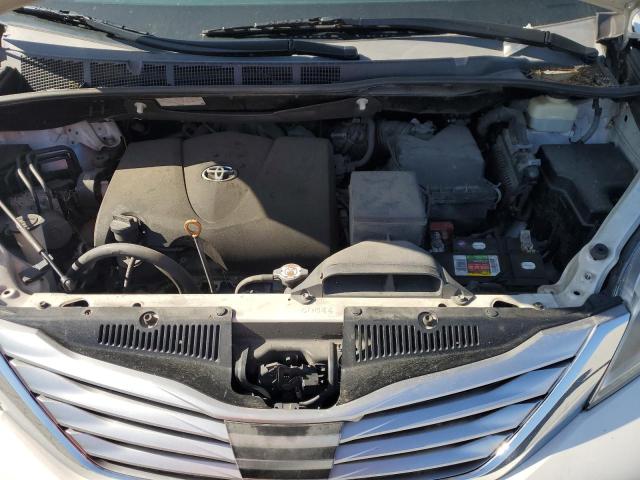 Photo 11 VIN: 5TDYZ3DC7HS810930 - TOYOTA SIENNA XLE 