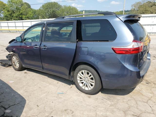 Photo 1 VIN: 5TDYZ3DC7HS817764 - TOYOTA SIENNA XLE 