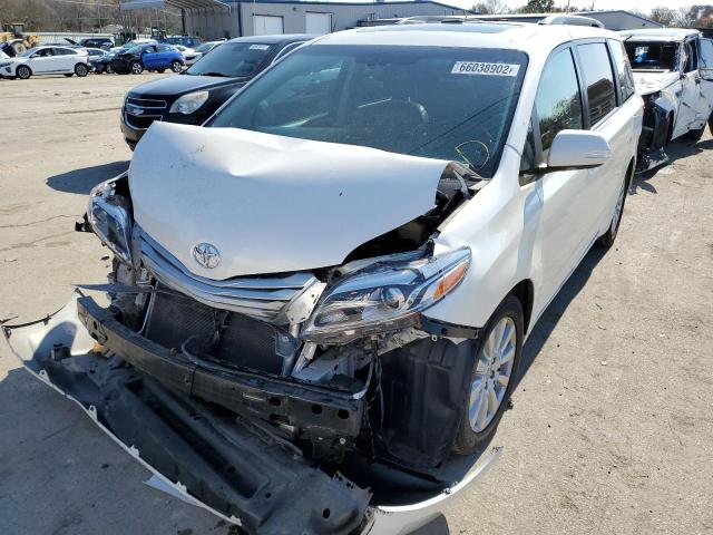 Photo 1 VIN: 5TDYZ3DC7HS819594 - TOYOTA SIENNA XLE 