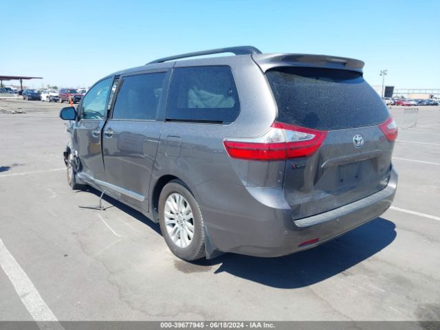 Photo 2 VIN: 5TDYZ3DC7HS869475 - TOYOTA SIENNA 