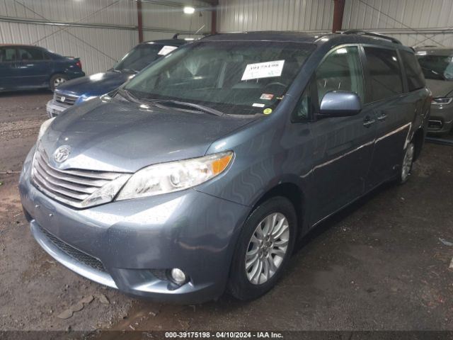 Photo 1 VIN: 5TDYZ3DC7HS872571 - TOYOTA SIENNA 