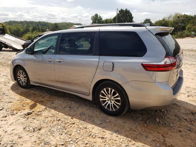 Photo 1 VIN: 5TDYZ3DC7JS924982 - TOYOTA SIENNA XLE 