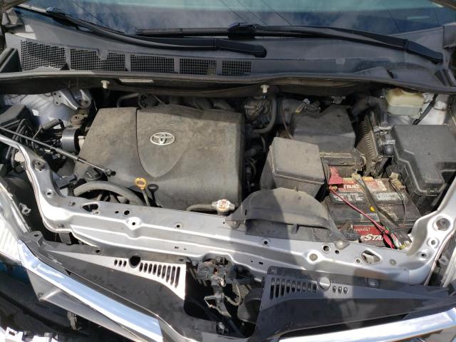 Photo 11 VIN: 5TDYZ3DC7JS924982 - TOYOTA SIENNA XLE 