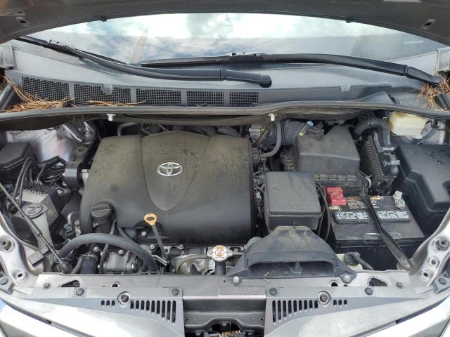 Photo 11 VIN: 5TDYZ3DC7JS962860 - TOYOTA SIENNA XLE 